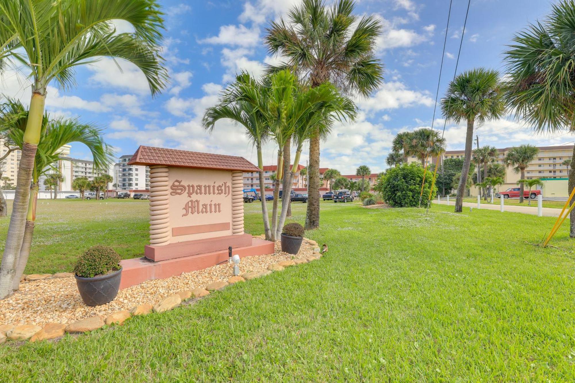 Central Cocoa Beach Condo With View, Steps To Beach! Ngoại thất bức ảnh
