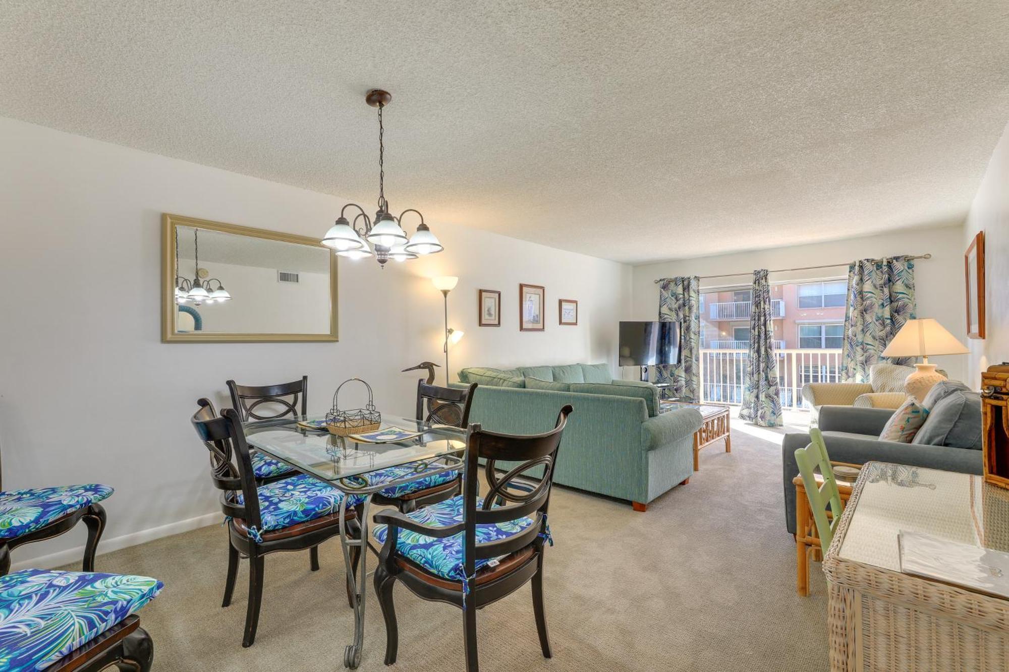 Central Cocoa Beach Condo With View, Steps To Beach! Ngoại thất bức ảnh